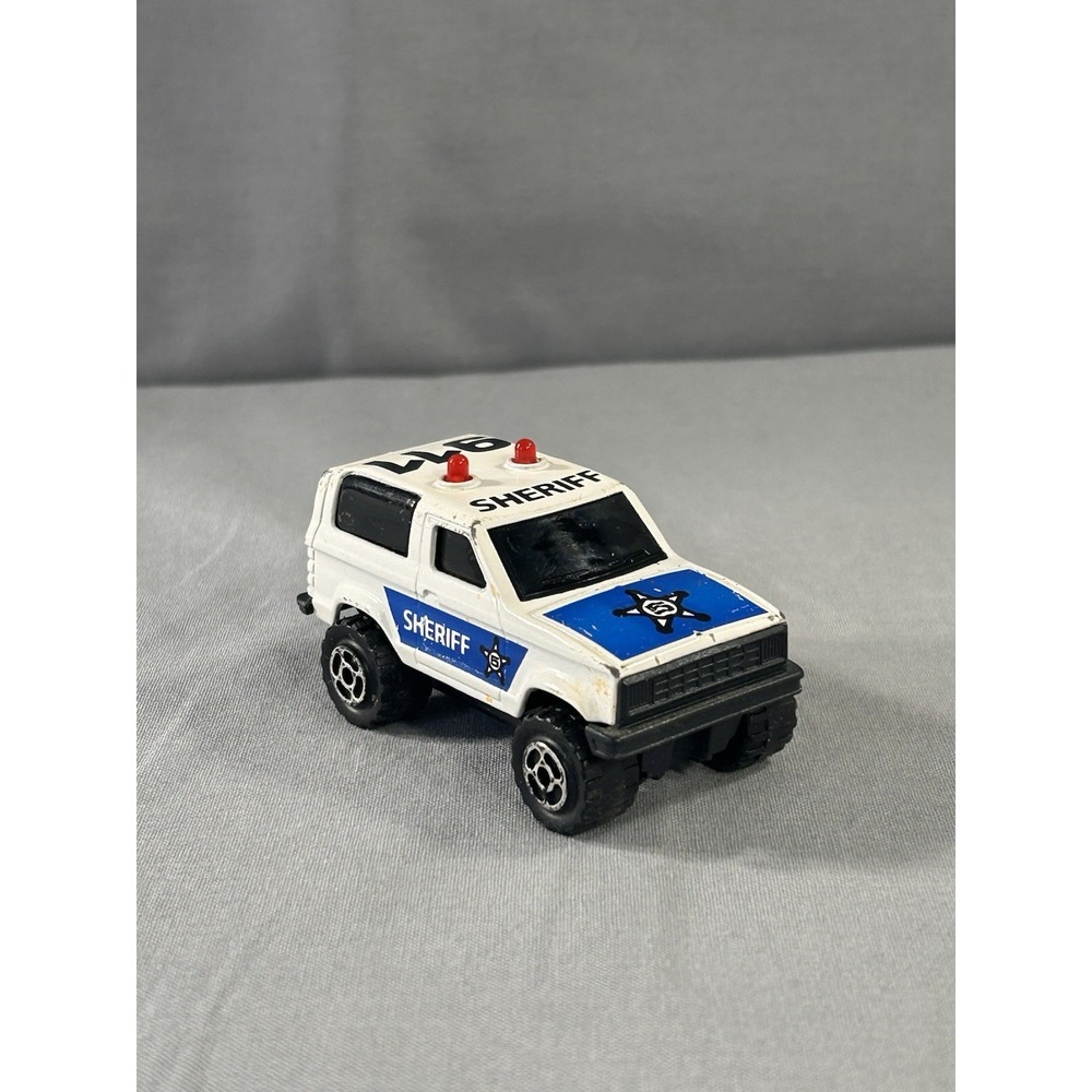 vintage Majorette Sonic Flashers 1:64 scale diecast Ford Bronco Sheriff SUV
